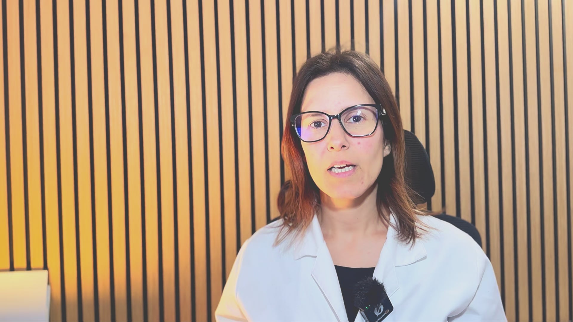 Carica il video: 
